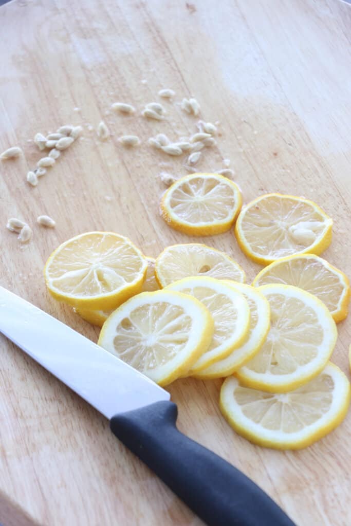 How to Cut A Lemon