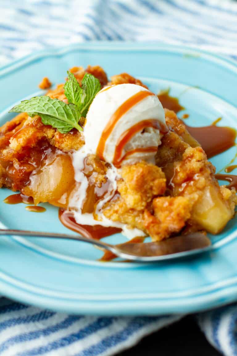 Easy Apple Pie with Graham Cracker Crust - Kenneth Temple