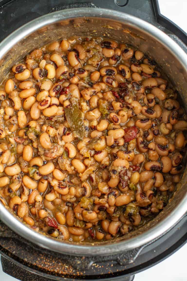 Instant Pot Southern Black-Eyed Peas - Kenneth Temple