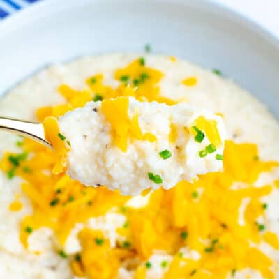 Cheddar cheese grits on a fork