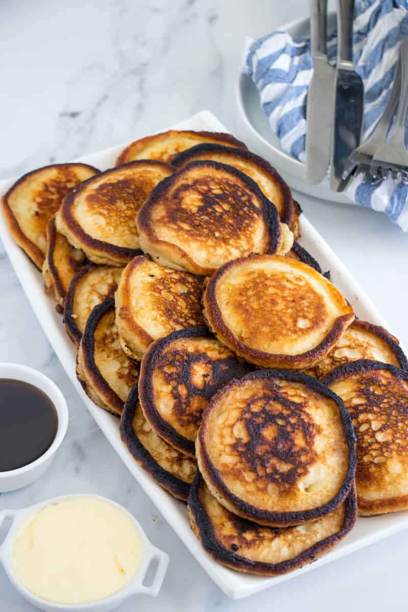 pancakes on platter