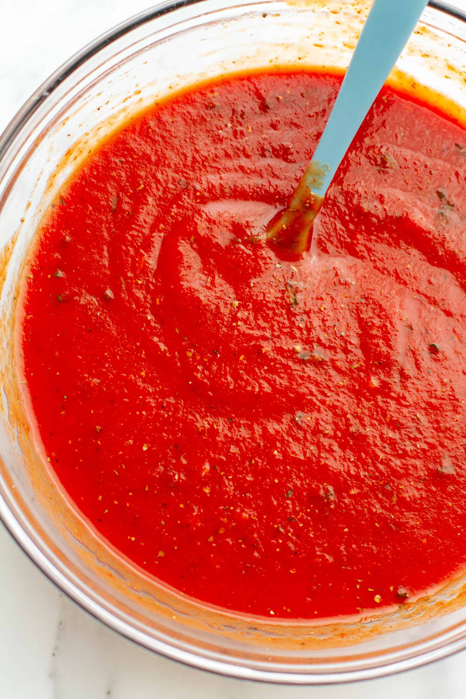 Finished No-Cook Pizza Sauce in a bowl