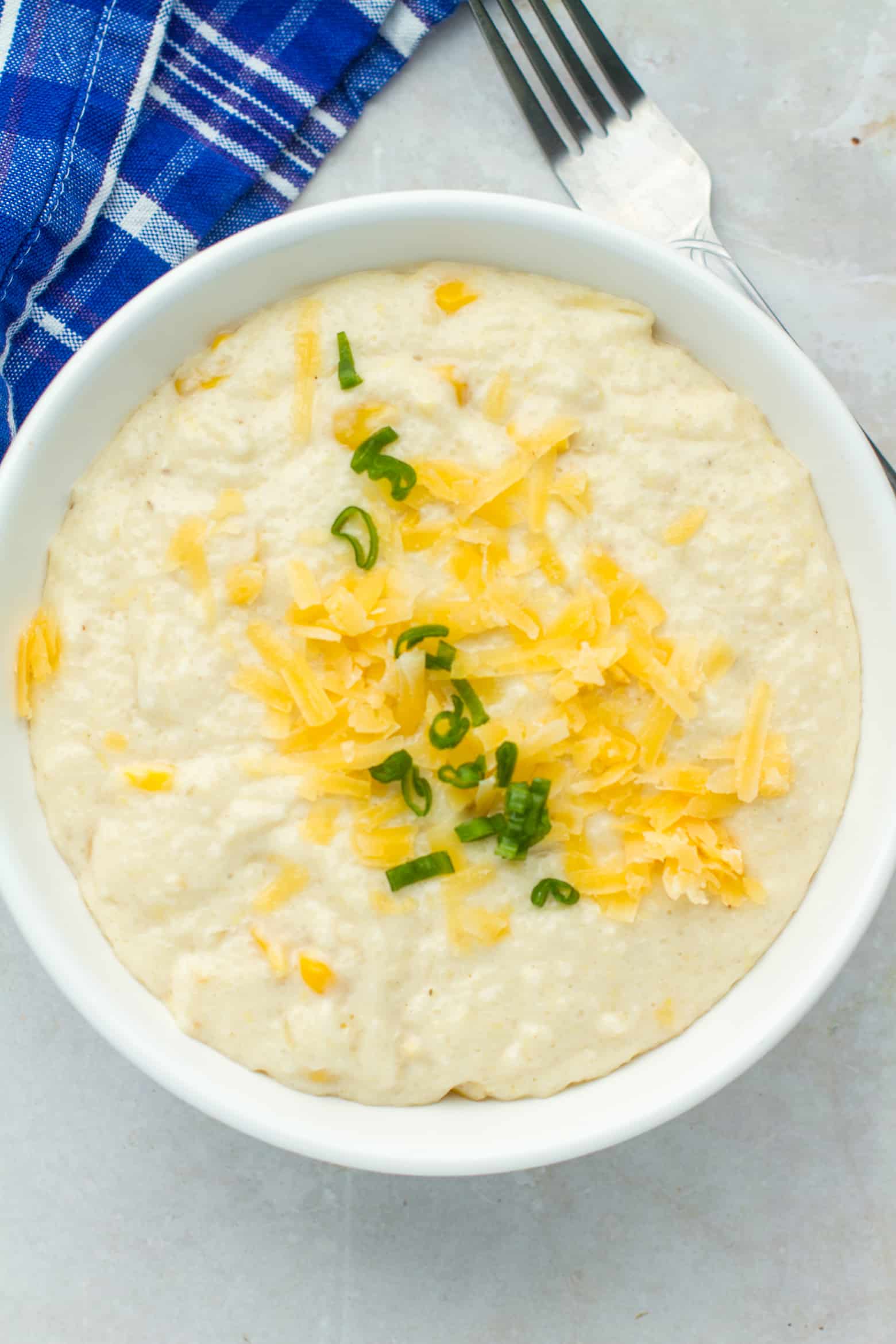 Smoked Gouda Grits in a bowl.