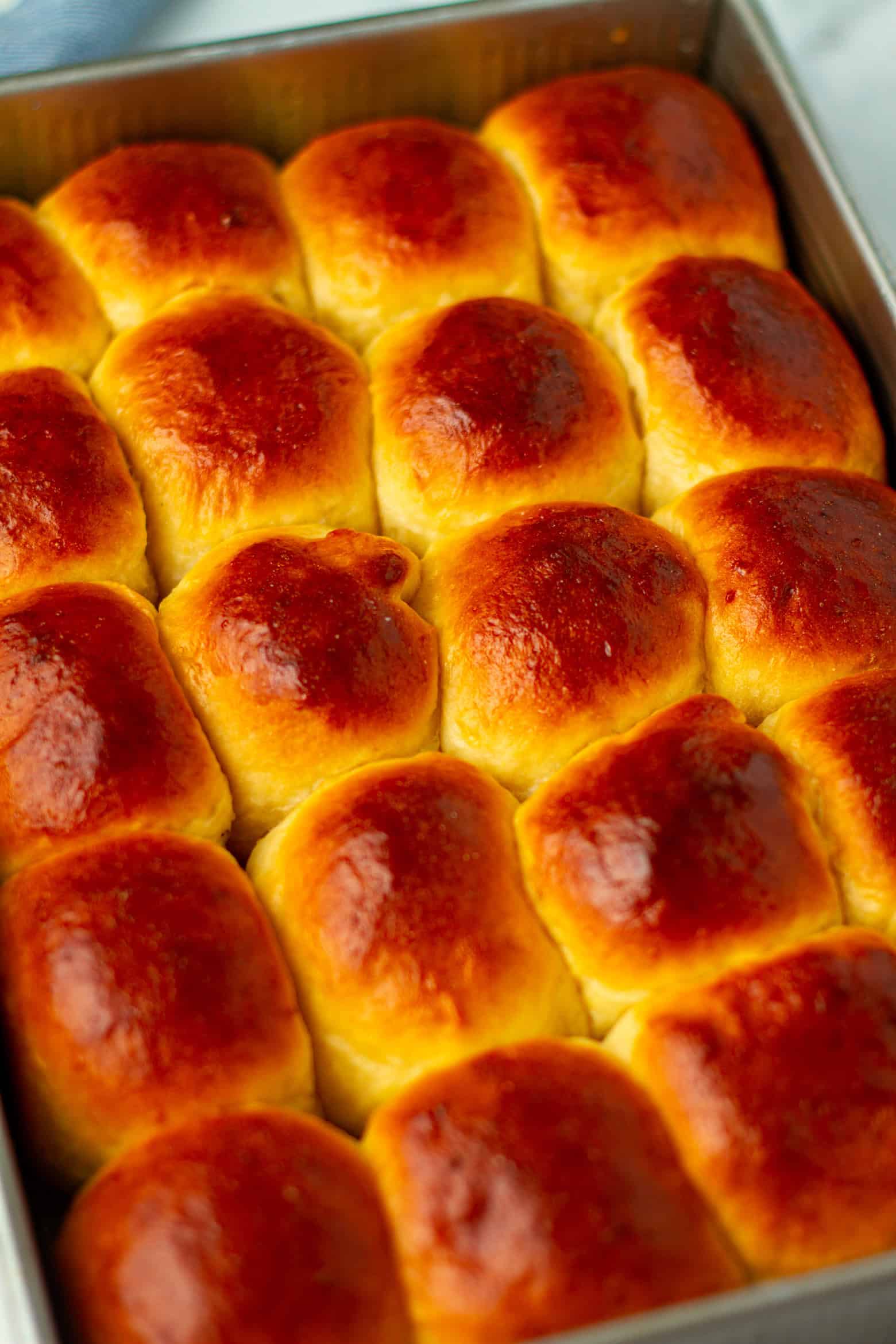 Hawaiian Dinner Rolls in a baking pan.