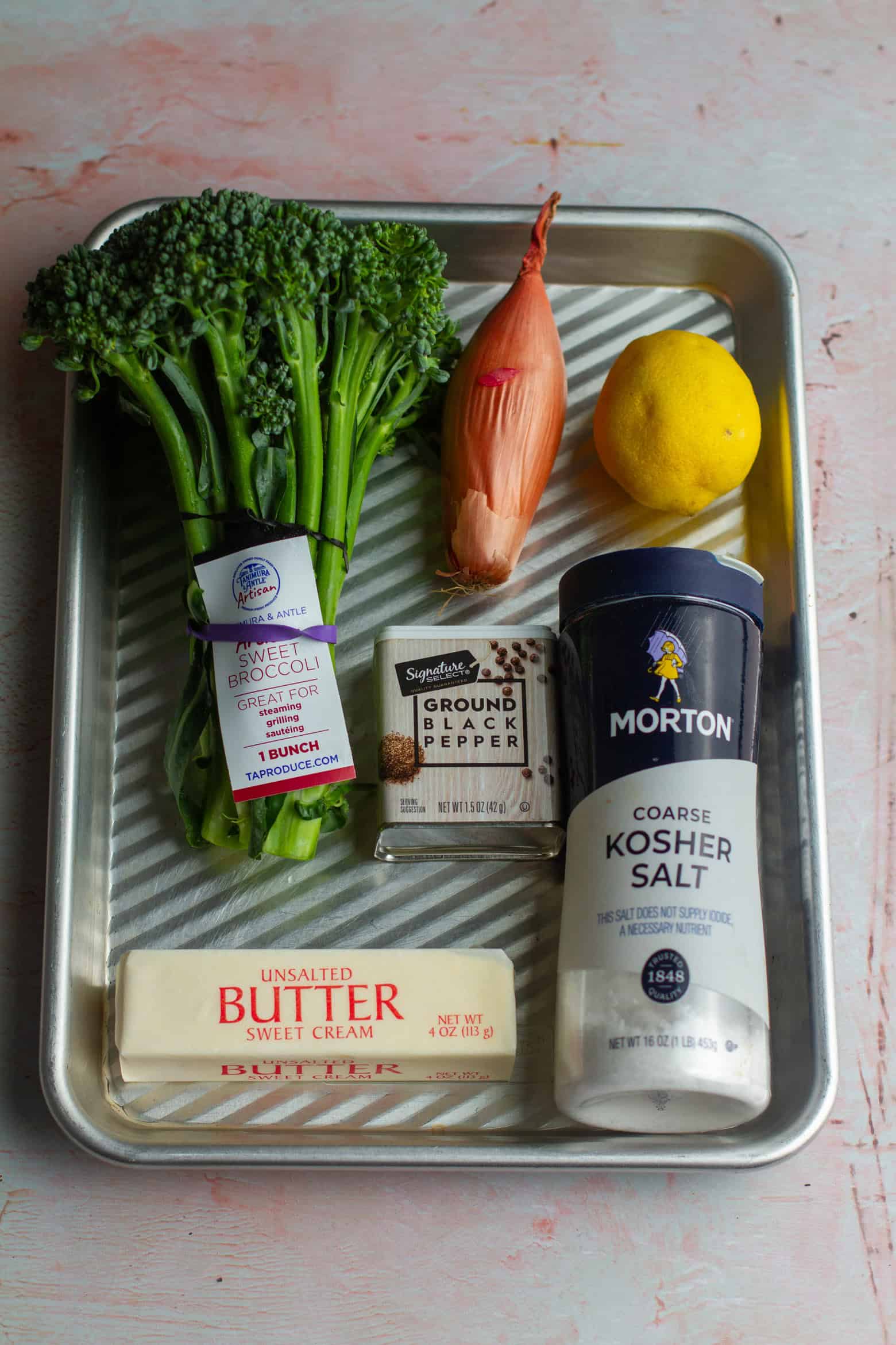 Sauteed broccolini ingredients.